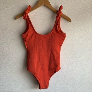 Kona Sol Pucker Texture Tie Shoulder One Piece Orange Swimsuit Women Small (4-6)